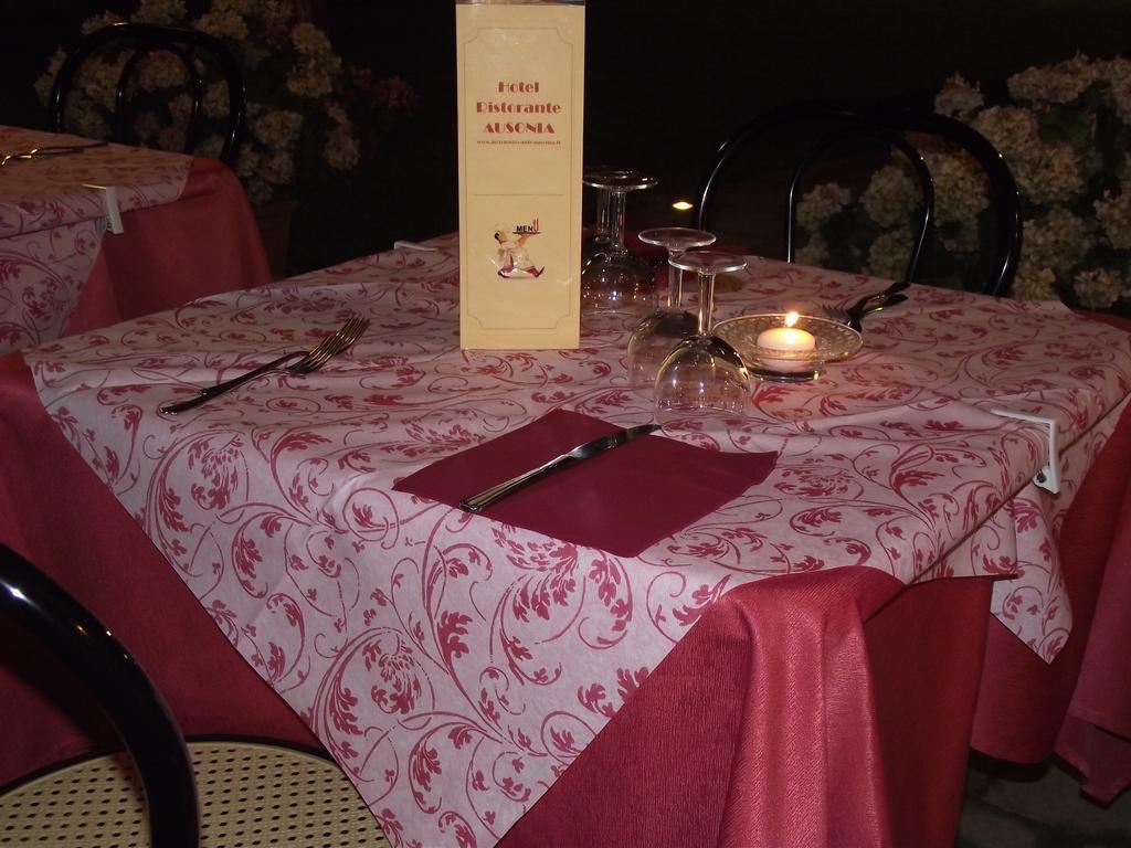 Hotel Ausonia Monte Porzio Eksteriør billede