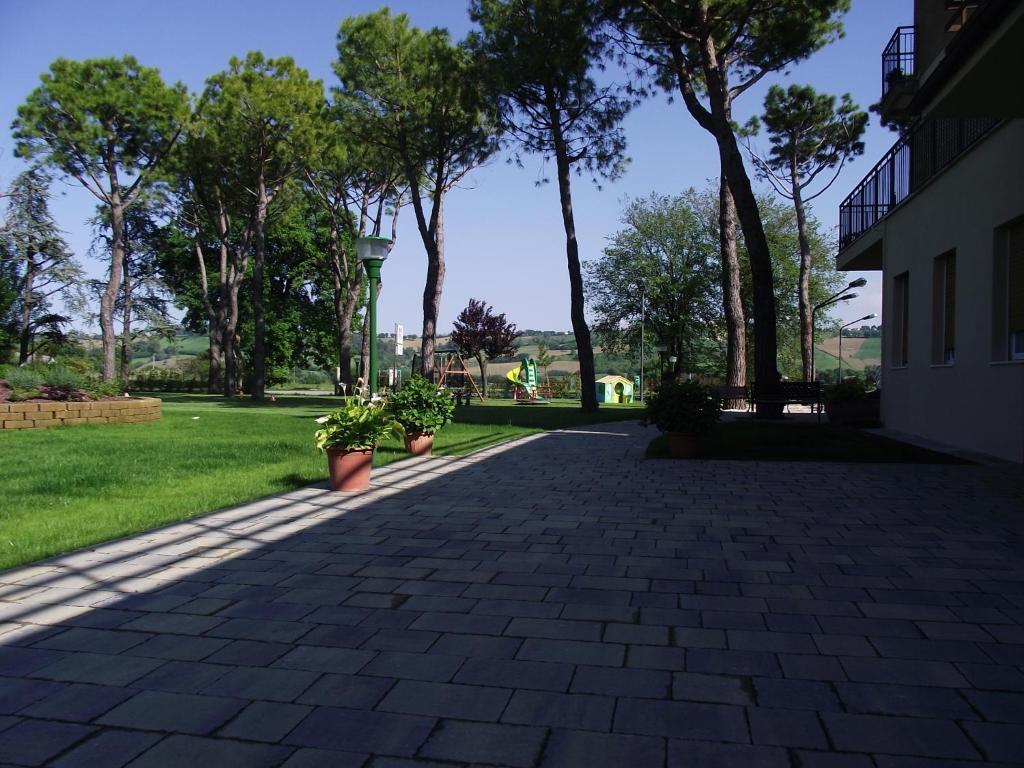 Hotel Ausonia Monte Porzio Eksteriør billede