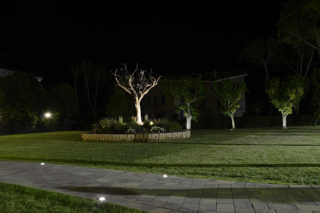 Hotel Ausonia Monte Porzio Eksteriør billede